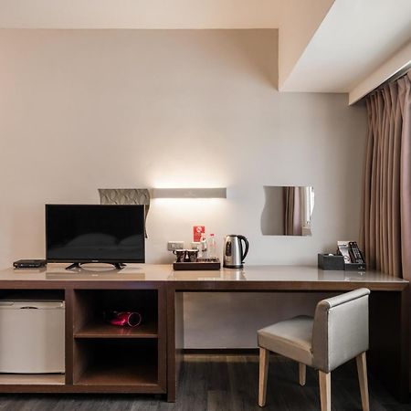 The Riverside Hotel Esthetics Kaohsiung Luaran gambar